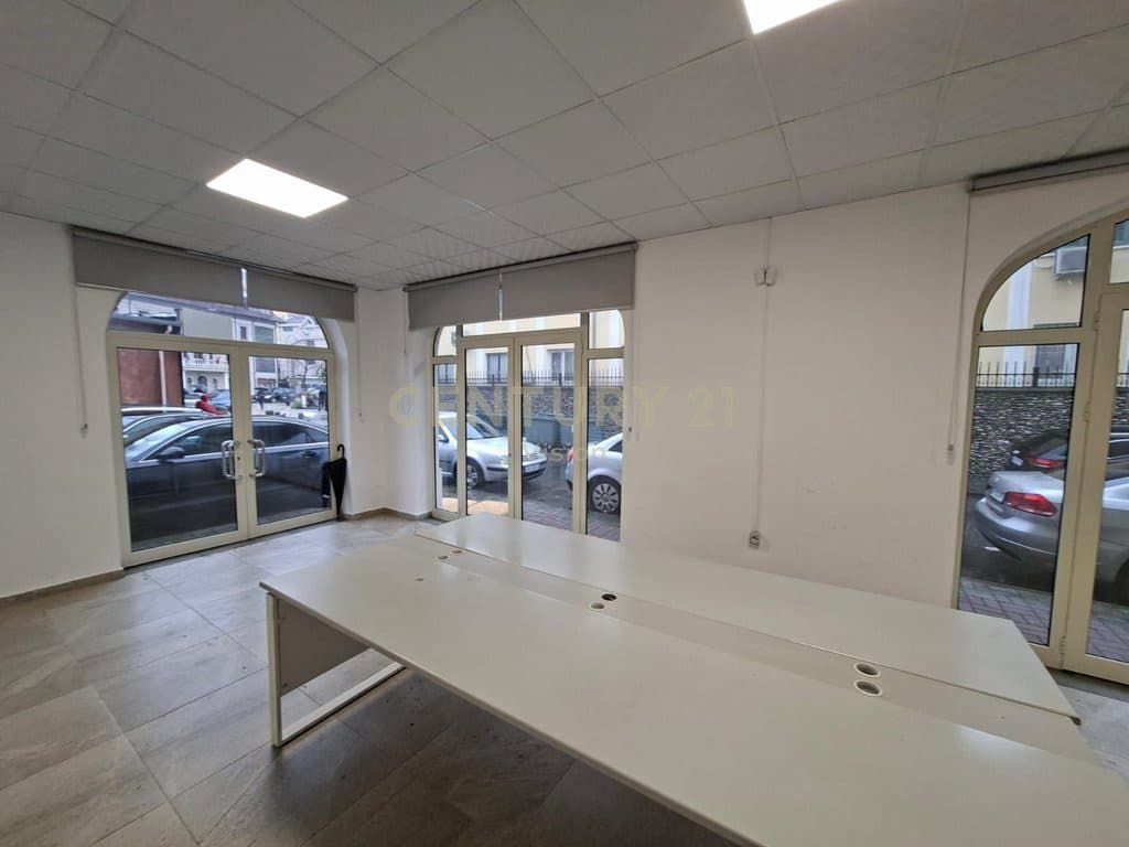 Business premises for sale near Shkoder Cathedral 3