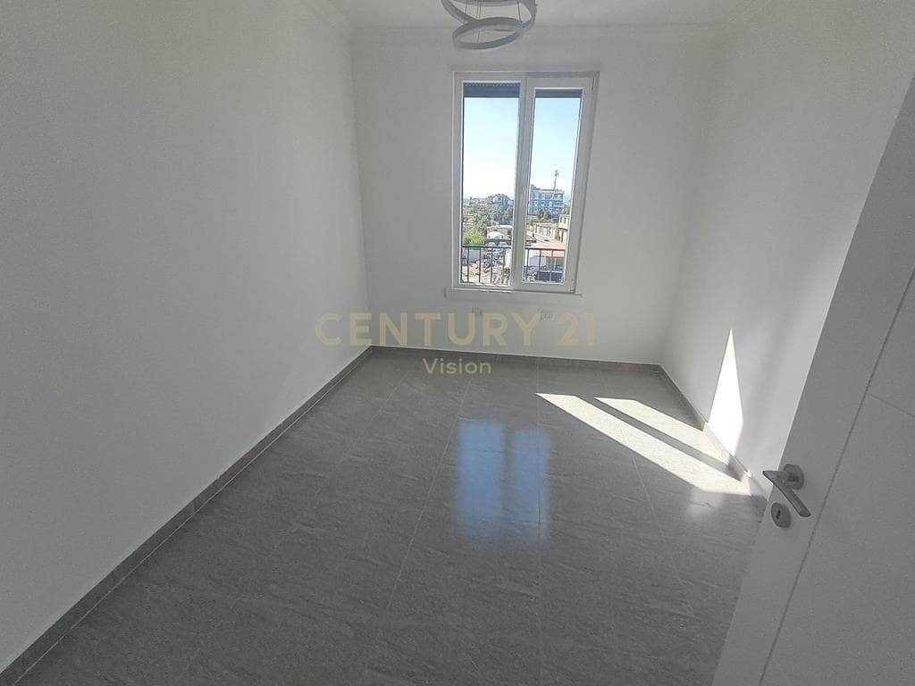 Apartament 2+1 me qira afër arres se madhe, Shkodër | 100 m² 3