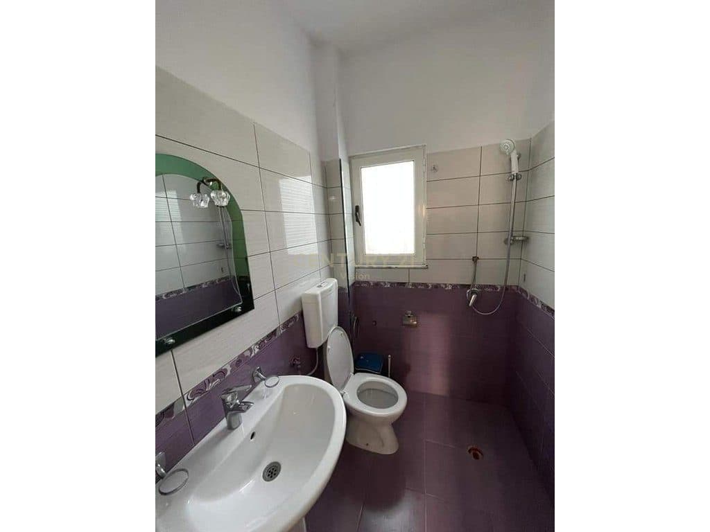 Hotel 3-katesh + toke për shitje në Velipojë, Shkodër. 3