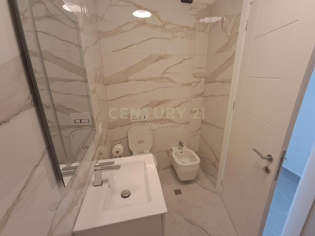 Apartament 2+1 me qira afër arres se madhe, Shkodër | 100 m² 4