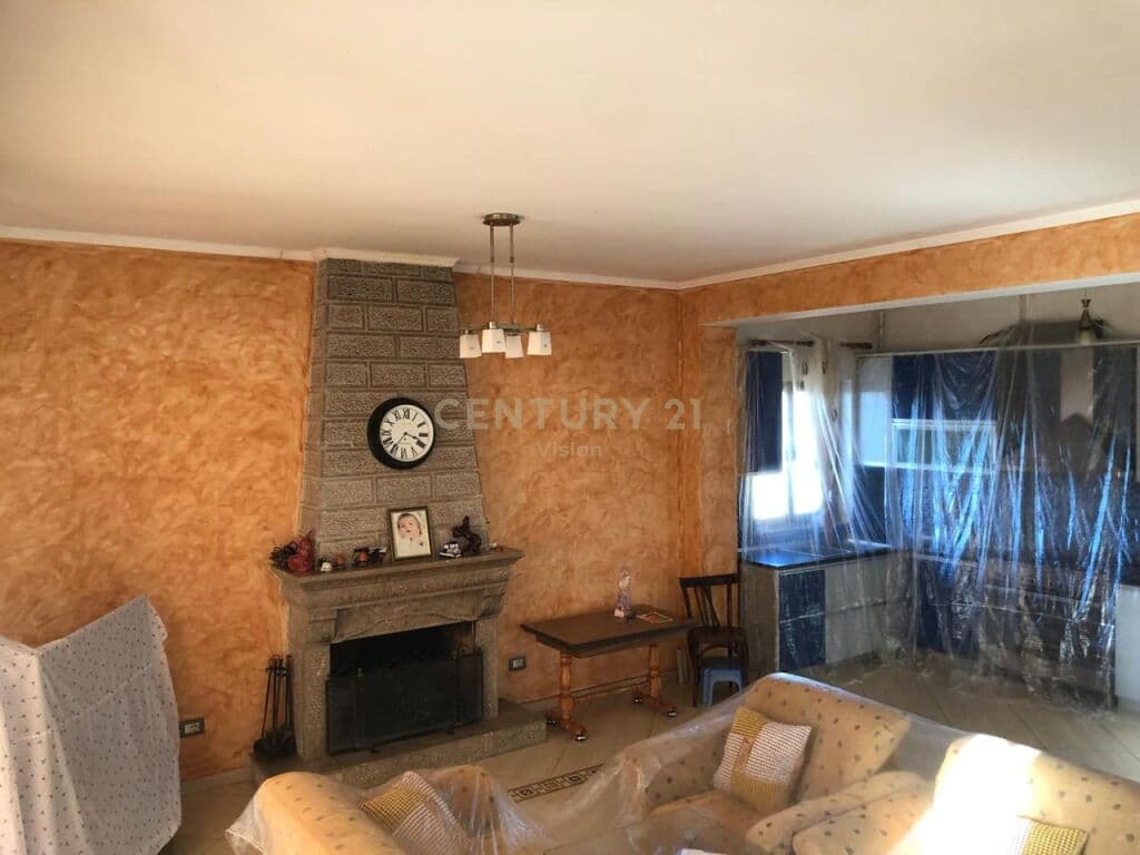 4-storey building for sale in Ishull, Lezha