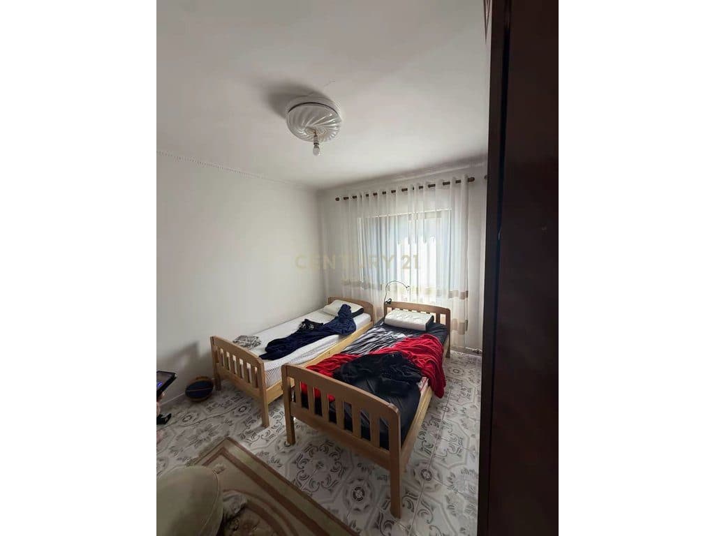 Shitet apartament 2+1 ne Perash, Shkoder 3
