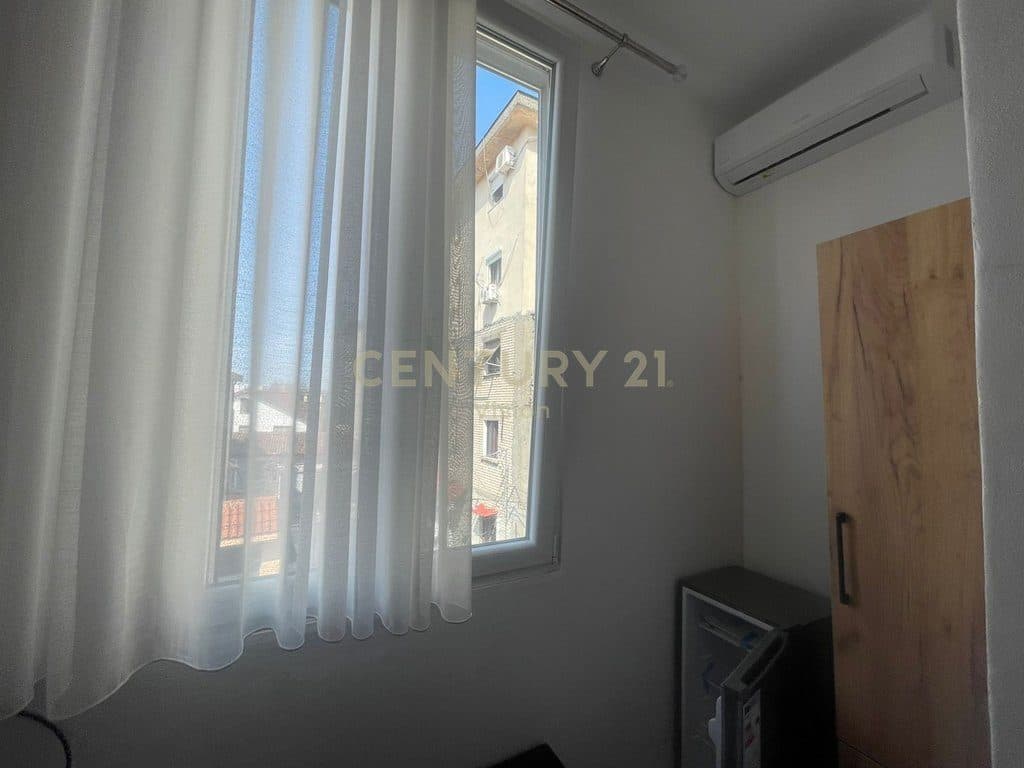 Studio apartment for rent near the hospital, Shkoder 2