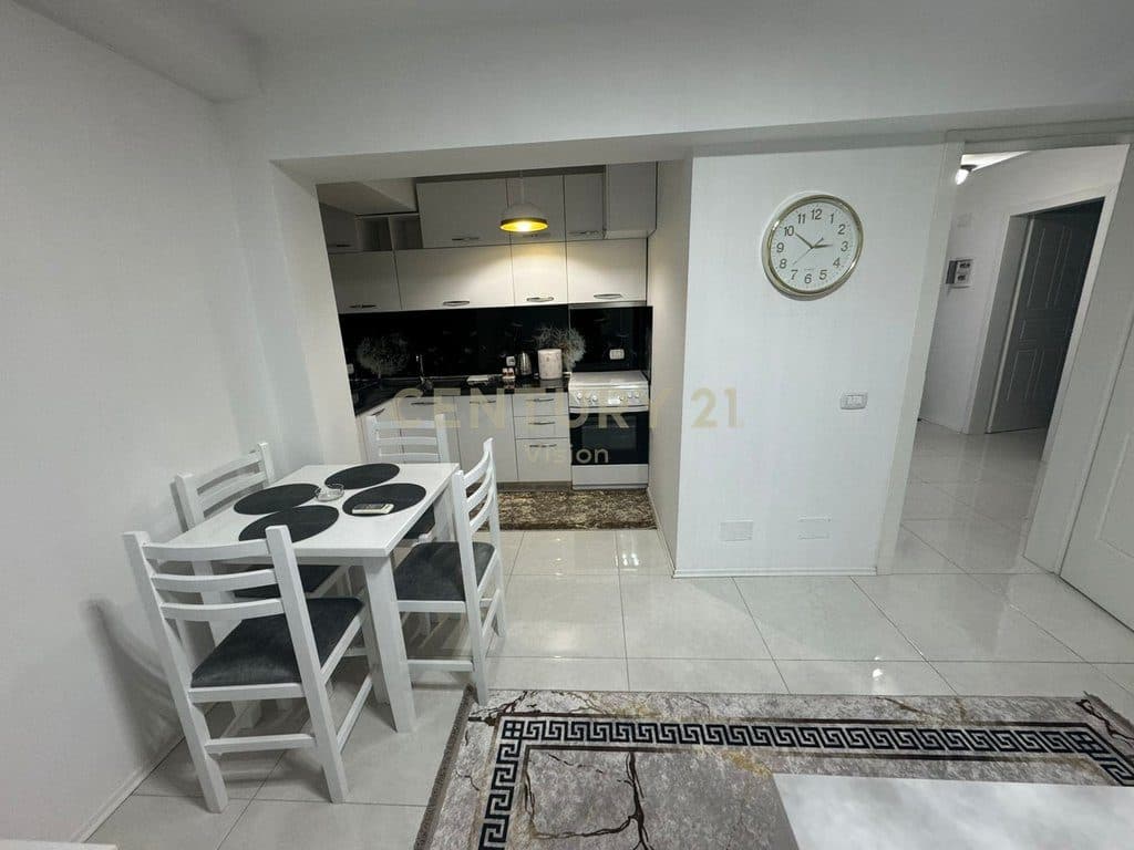 Apartament 2+1 Me Qira prane shkolles "Ndoc Mazi", Shkodër 2