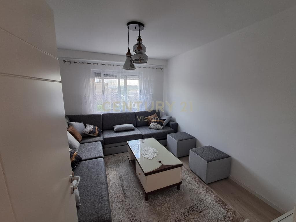Apartament 2+1 për shitje afër shkollës Ndoc Mazi, Shkodër - 72 m² 3