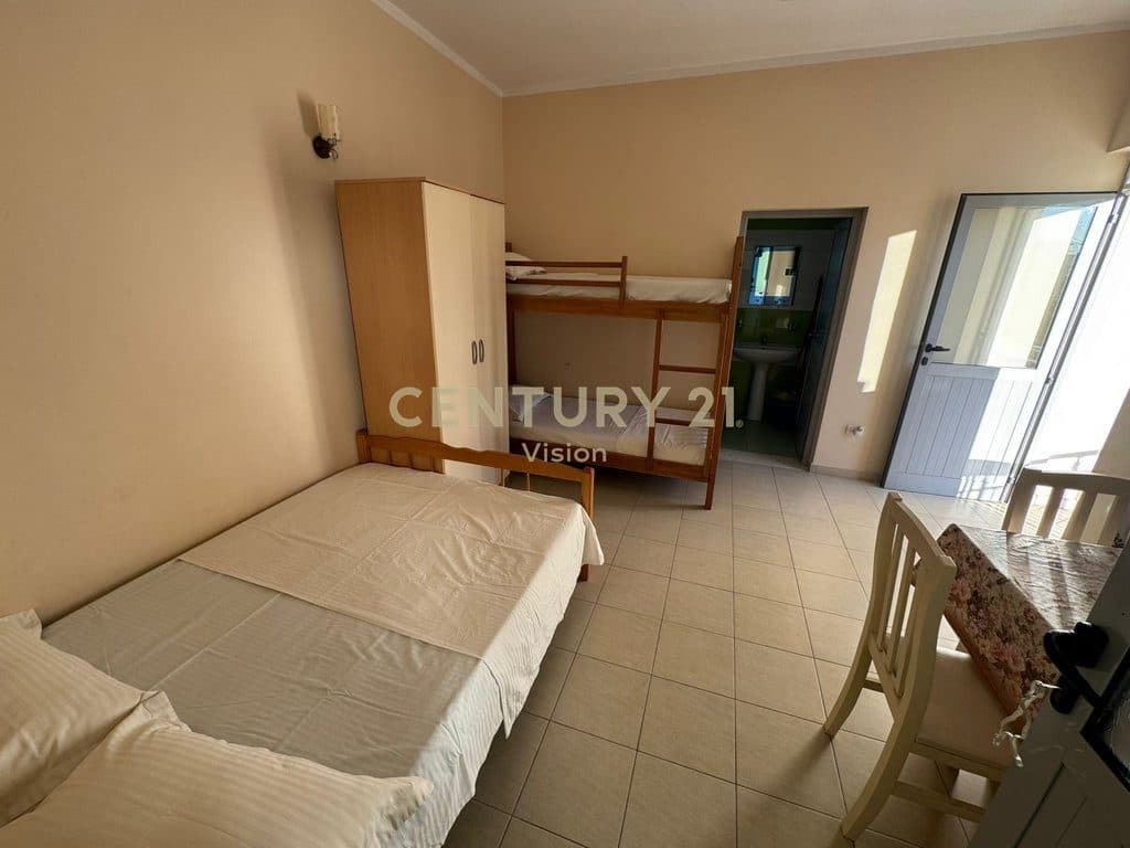 Hotel for sale in Velipoje | 891 m² 2