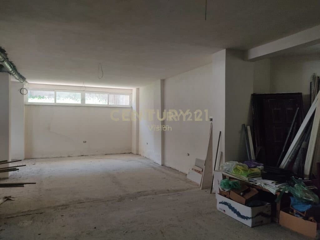Ambient business for rent near Rruga e Gjanë, Shkodër | 191 m² 2