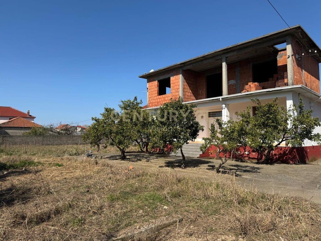 Shtëpi Private 2-kateshe Për Shitje në Lagjen Kiras, Shkodër - 219,000€ | 123 m² 4