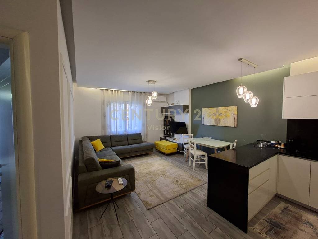 Apartment 2+1+2 for sale near Restaurant Tradita Shkoder