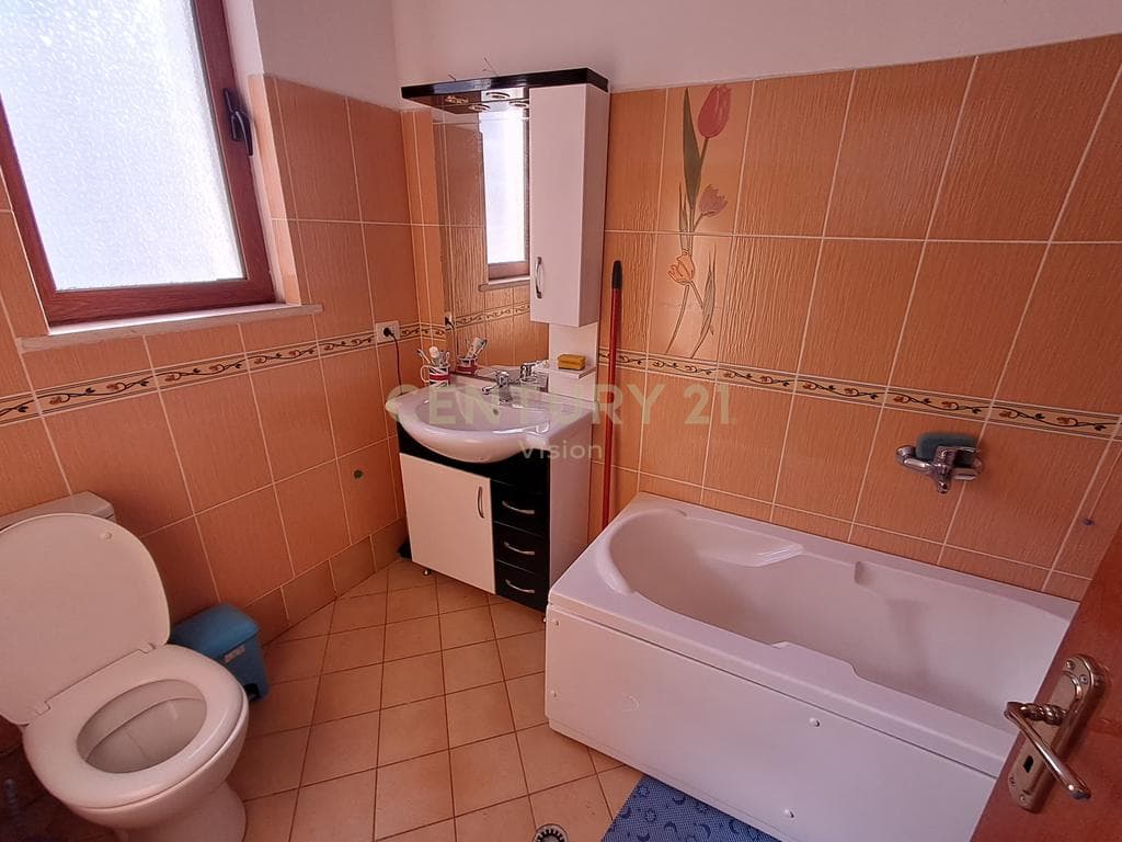 Private 4-story house + 500 m2 land for sale, Shengjin
