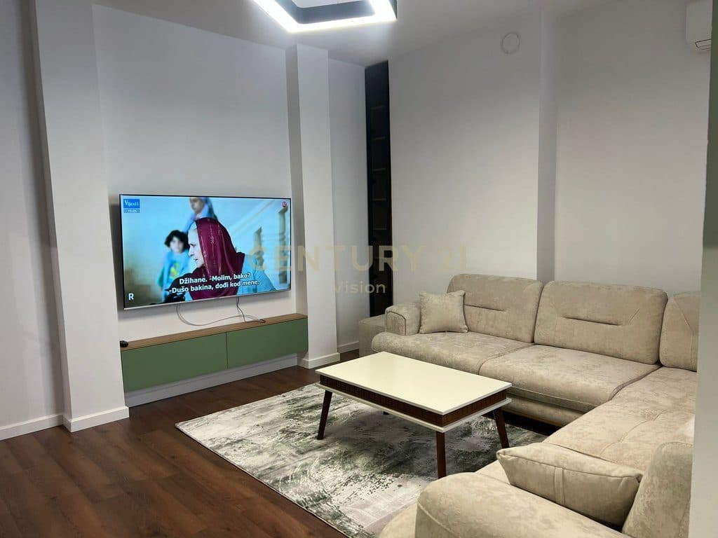 Apartament 1+1 për Qira në Qendër të Shkodrës 3