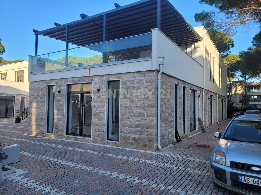Business premises for rent at San Pietro Resort, Gjiri i Lalzit, Durrës | 26 m² 1