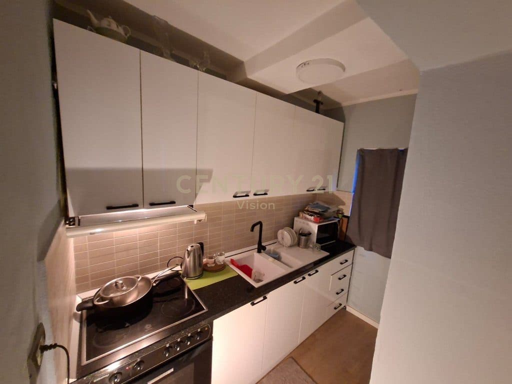 Apartment 1+1 For Sale on Train Station Street Shkodër 3
