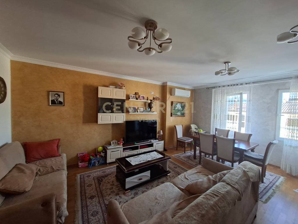 Apartament 3+2 Për Shitje në Sarreq Shkodër - 336,000€ | 168 m²