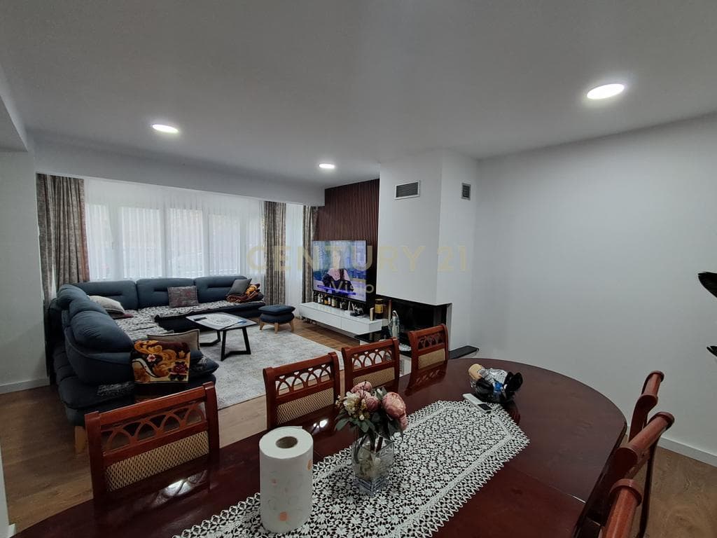 Shtëpi private + toke Në Shitje në Boric i Vogel, Shkodër | 2225 m² 2