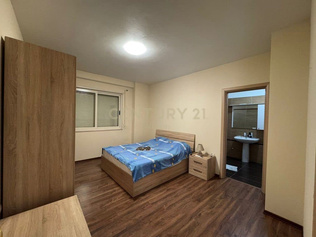 Apartament 2+1+2 tualete per shitje në Qender te Shkodrës - 160,000€ | 120 m² 3