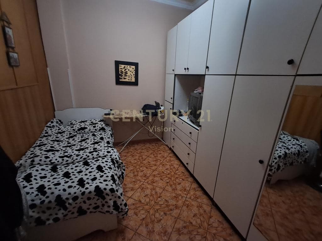 Shtëpi 4- kateshe për shitje në Xhabije, Shkodër - 324 m² 2