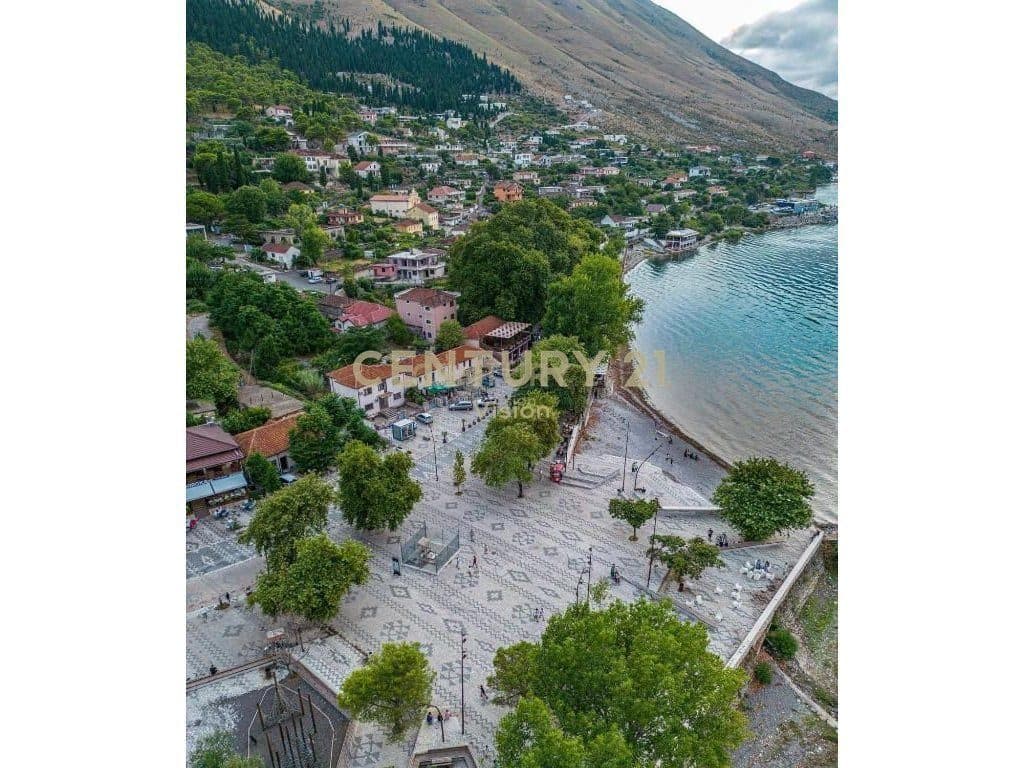 Vilë 2-kateshe me qira në qender te Shirokës, Shkodër | 224 m²