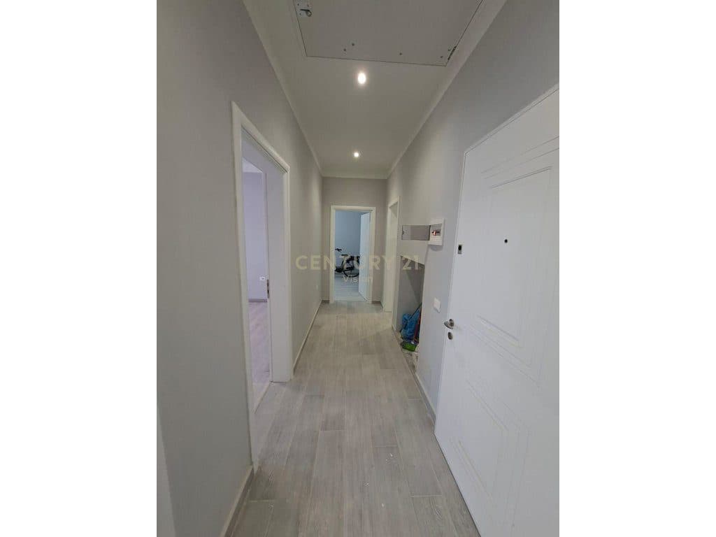 3+1 Apartment For Sale in Rus, Shkodër - 105 m² 4