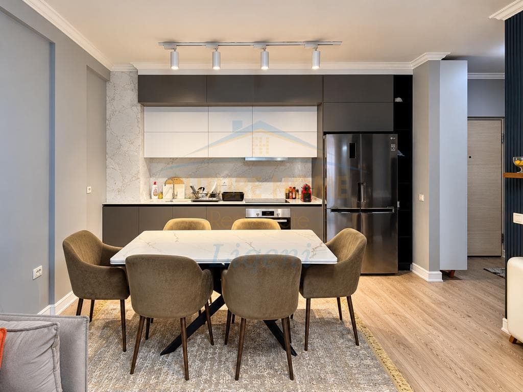 Qera, Apartament 1+1+2 Poste Parkimi Liqeni i Thate, Tirane 3