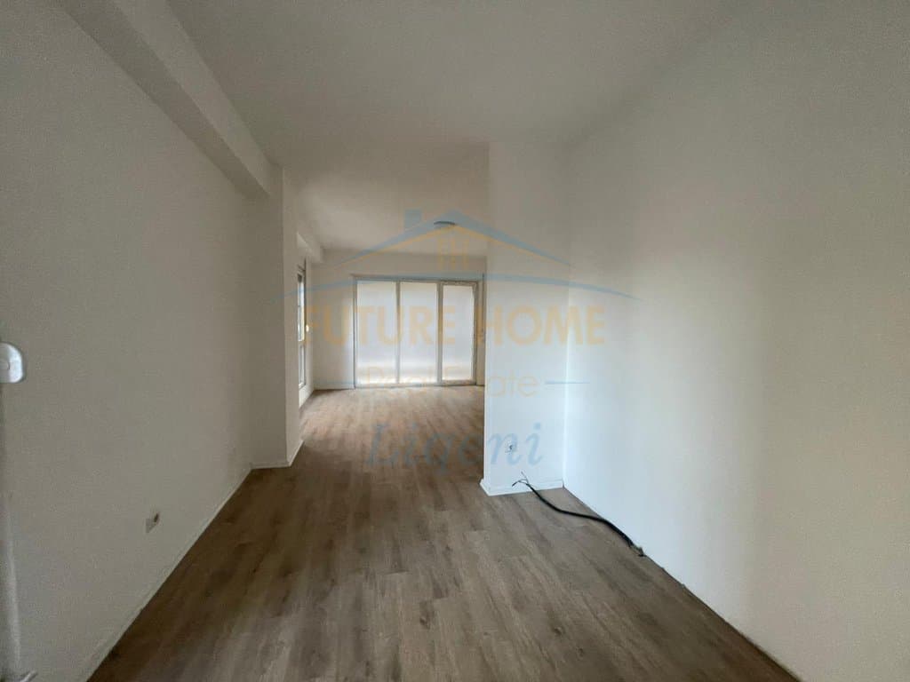 Shitet, Apartament 3+1, Fusha e Aviacionit