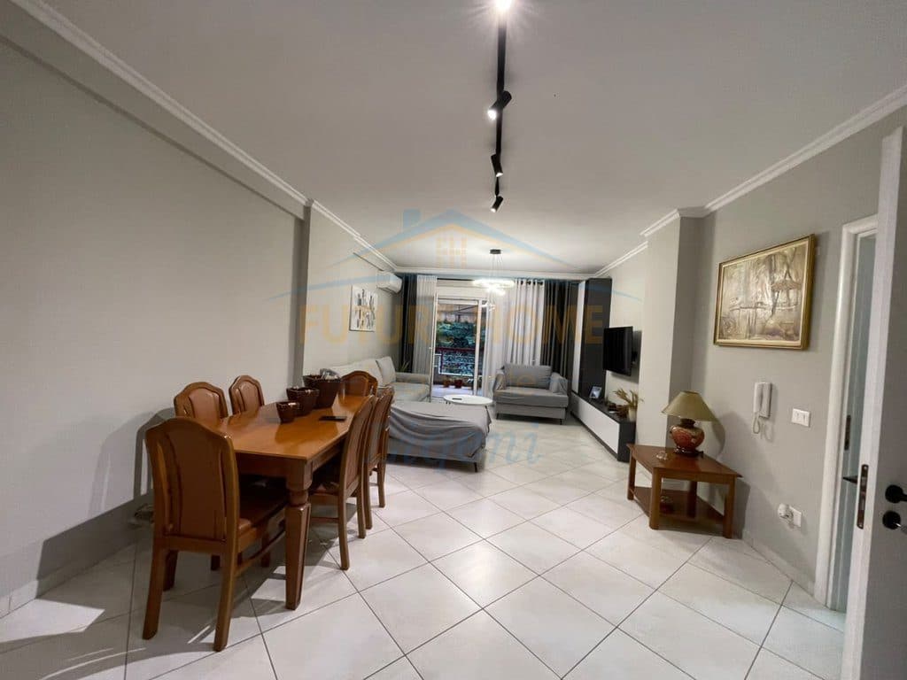 Shitet, Apartament 2+1, Liqeni i Thatë, Tiranë 285,000 € 3
