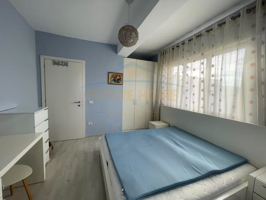 Qera, Apartament 1+1, Komuna e Parisit, Tiranë 4