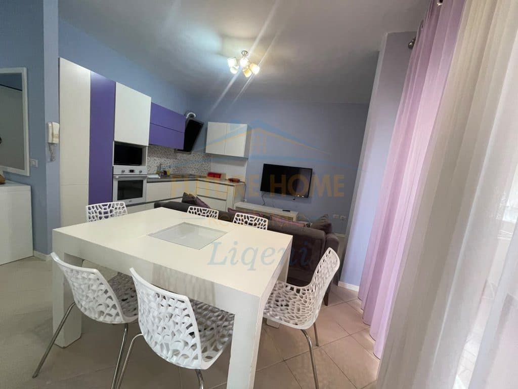 Qera, Apartament 1+1, Komuna e Parisit, Tiranë 3