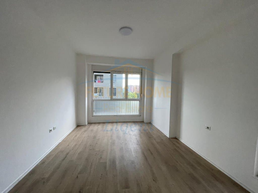 Shitet, Apartament 3+1, Fusha e Aviacionit