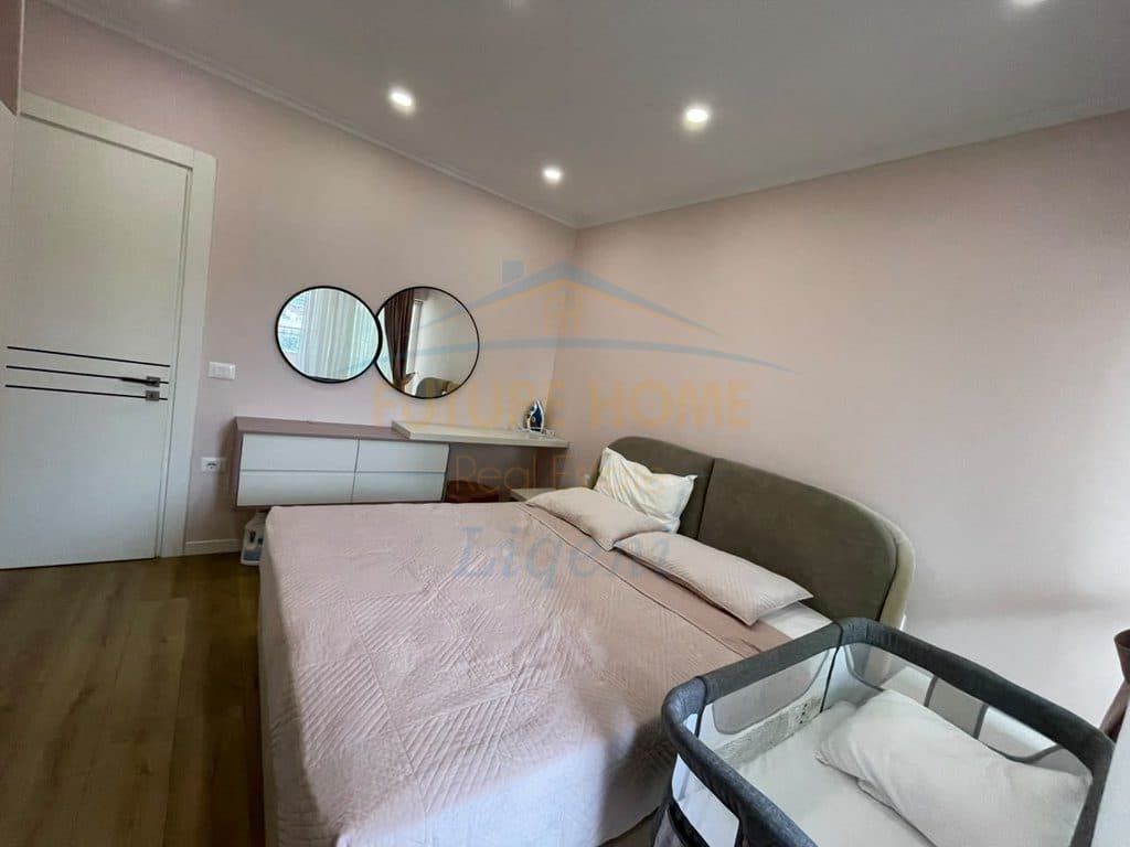 Qera, Apartament 2+1 Komuna E Parisit , Tiranë. 4