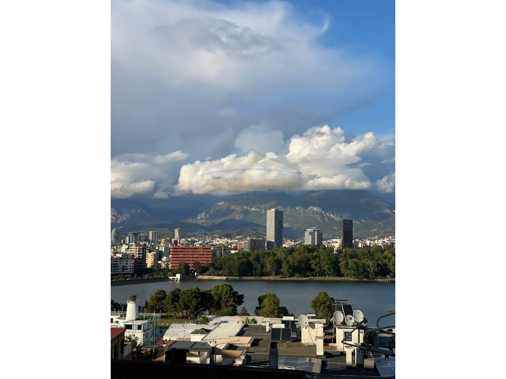 Apartament për shitje tek Liqeni i Thatë, Tirane. 4