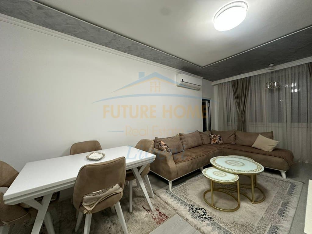 Qera , Apartament 2+1+2 Unaza e Re , Tirane