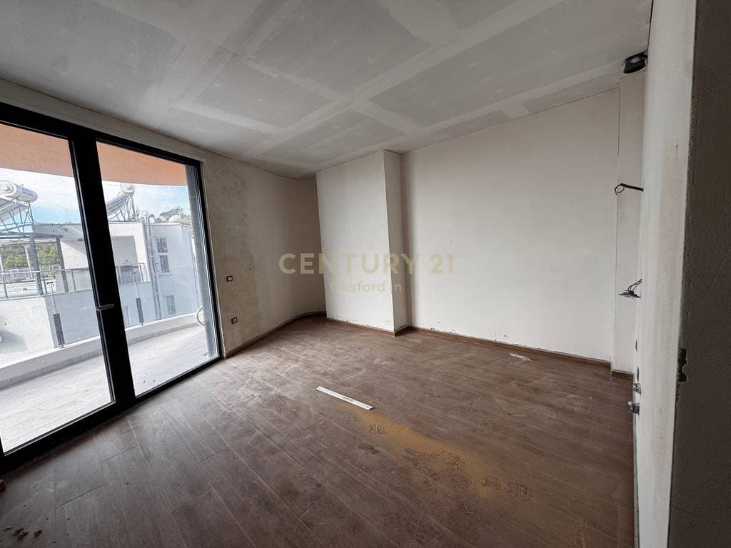 SHITET APARTAMENT 2+1 TEK RANA HEDHUN 4