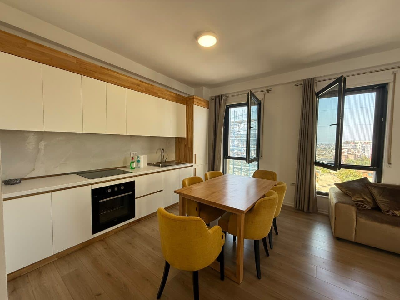 APARTAMENT 2+1+2 NE PORCELAN