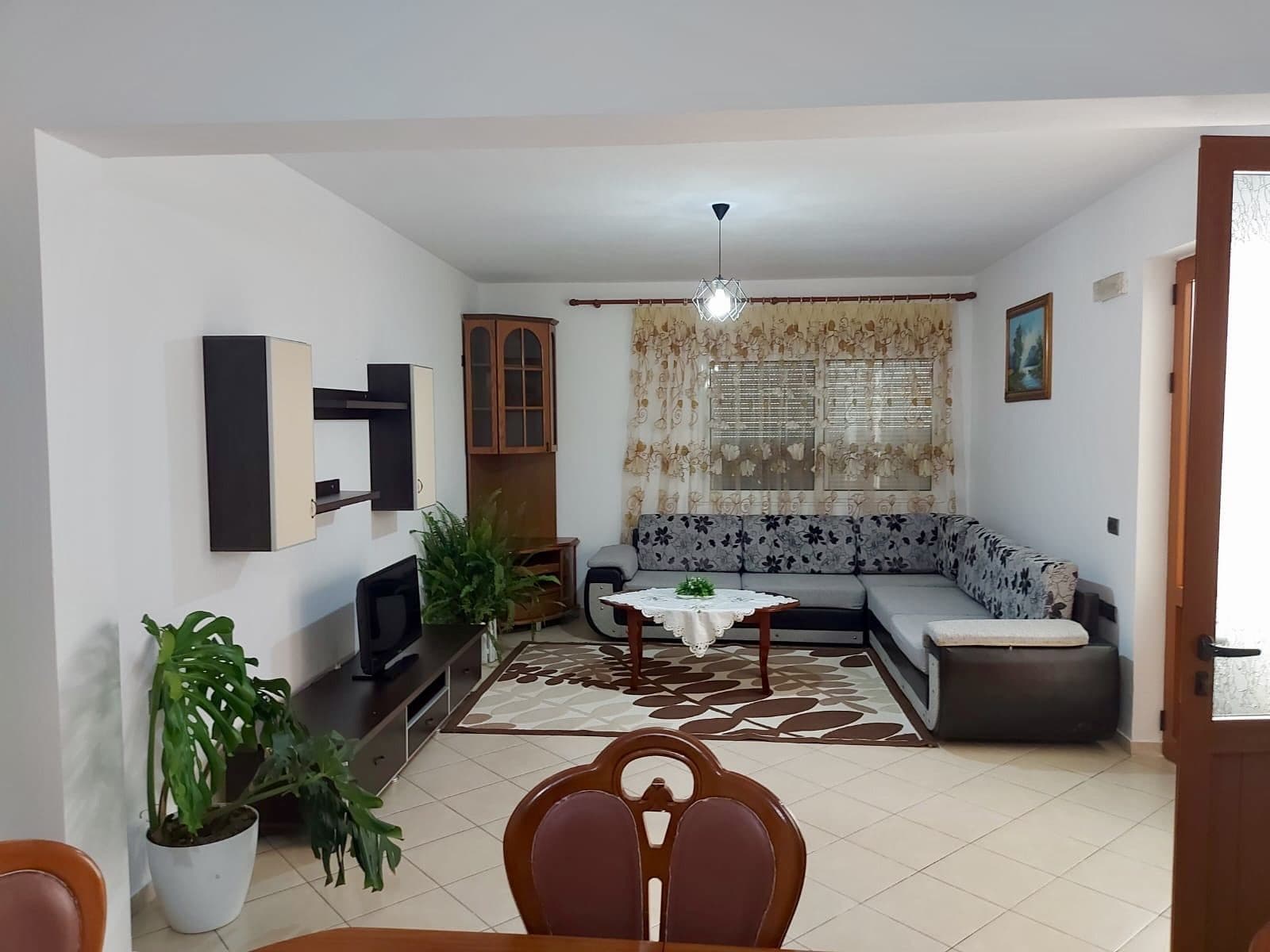 KAT VILE APARTAMENT 2+1 ME QIRA 4