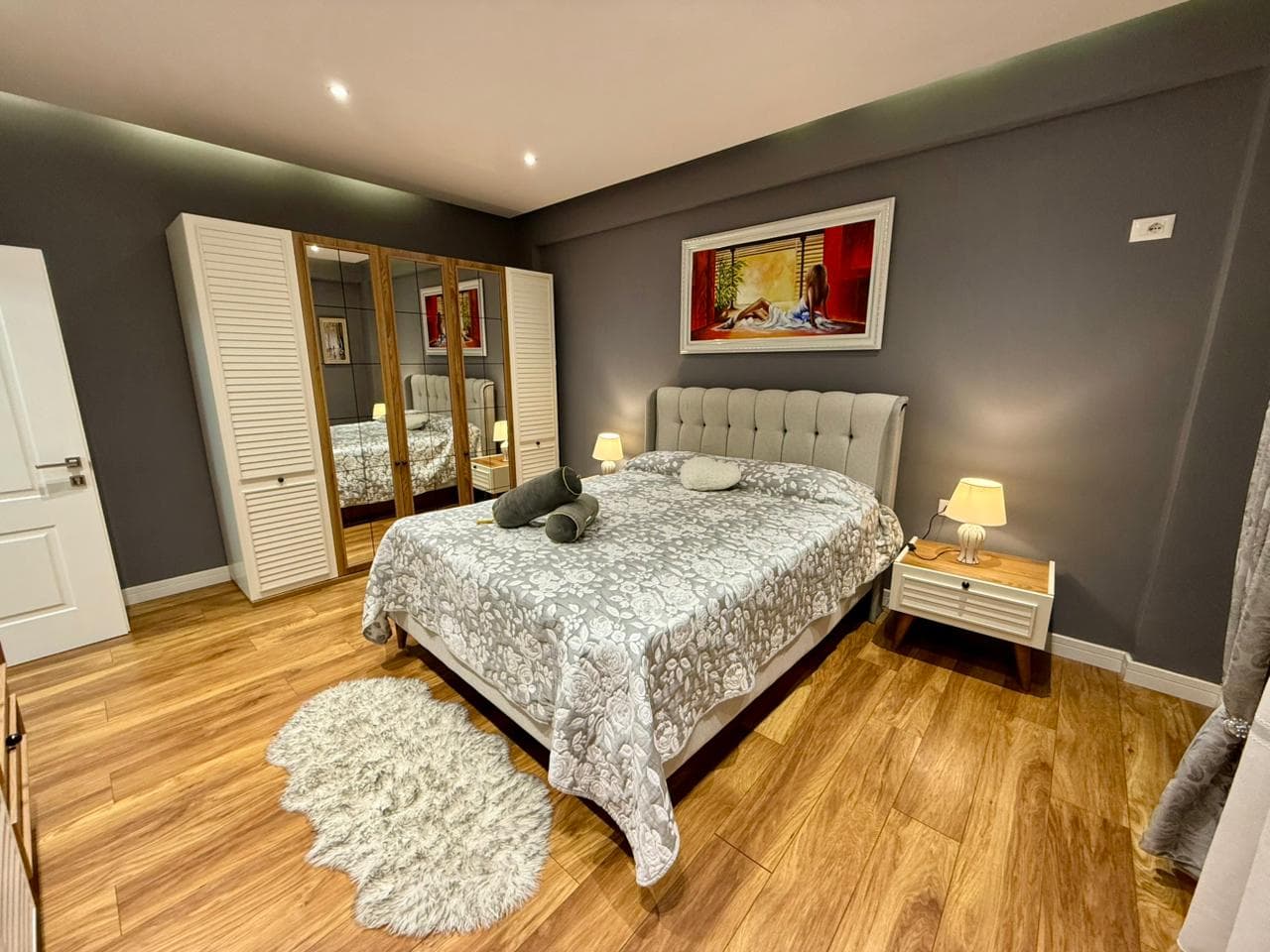 APARTAMENT 1+1 PËR QIRA, BLLOKU
