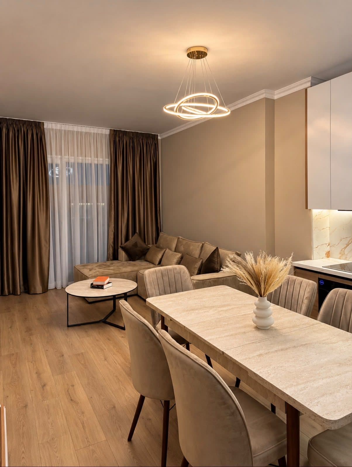 SUPER APARTAMENT 2+1+2 ME GARAZH ME QIRA 3
