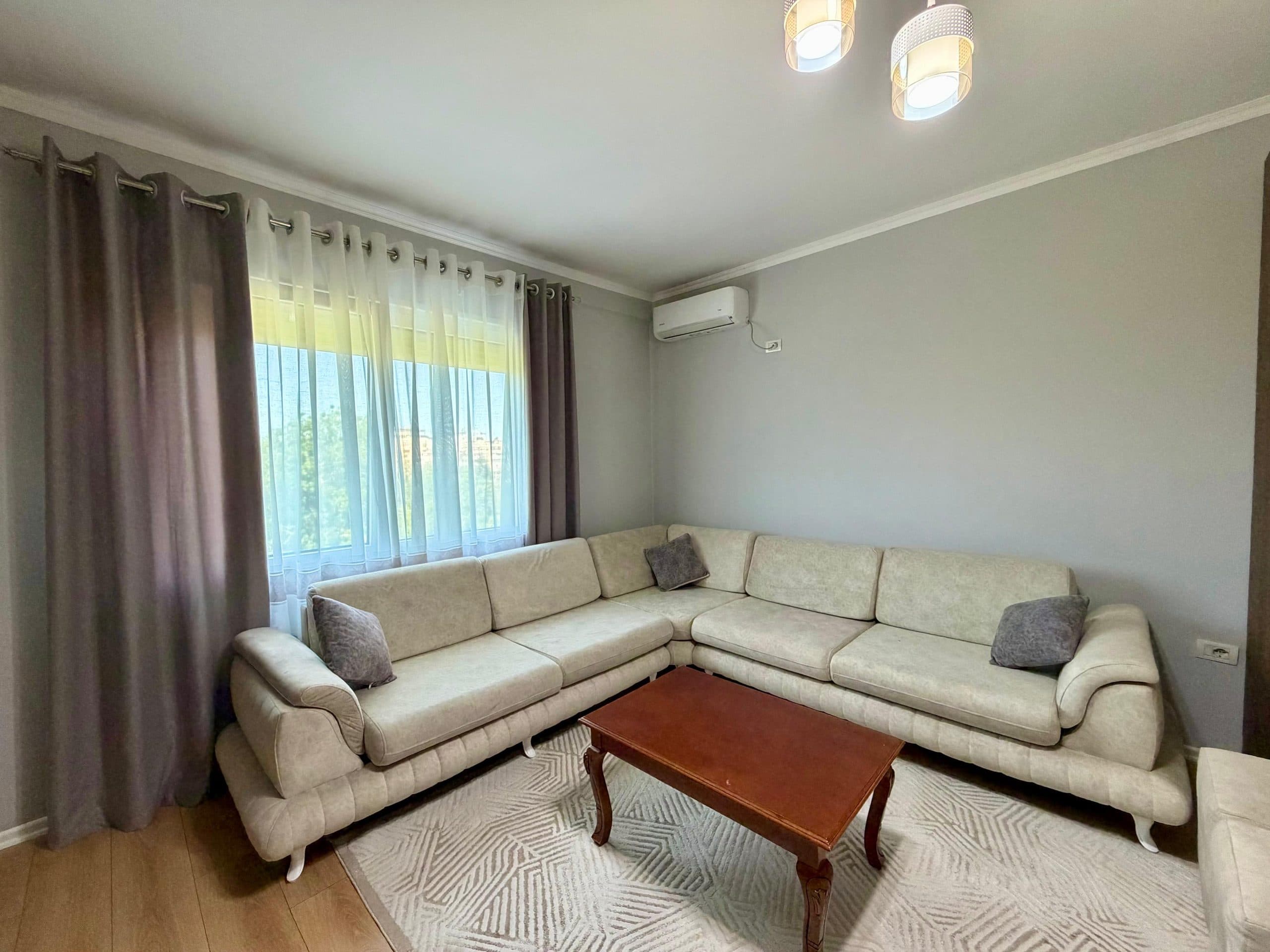 APARTAMENT 2+1 ME QIRA | KOPSHTI BOTANIK 2