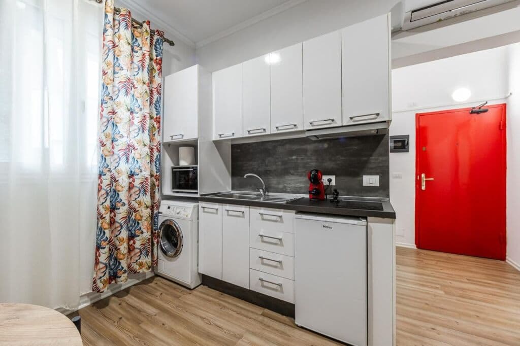 APARTAMENT 1+1 PËR QIRA 4
