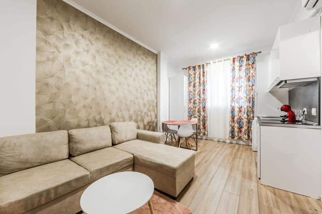 APARTAMENT 1+1 PËR QIRA