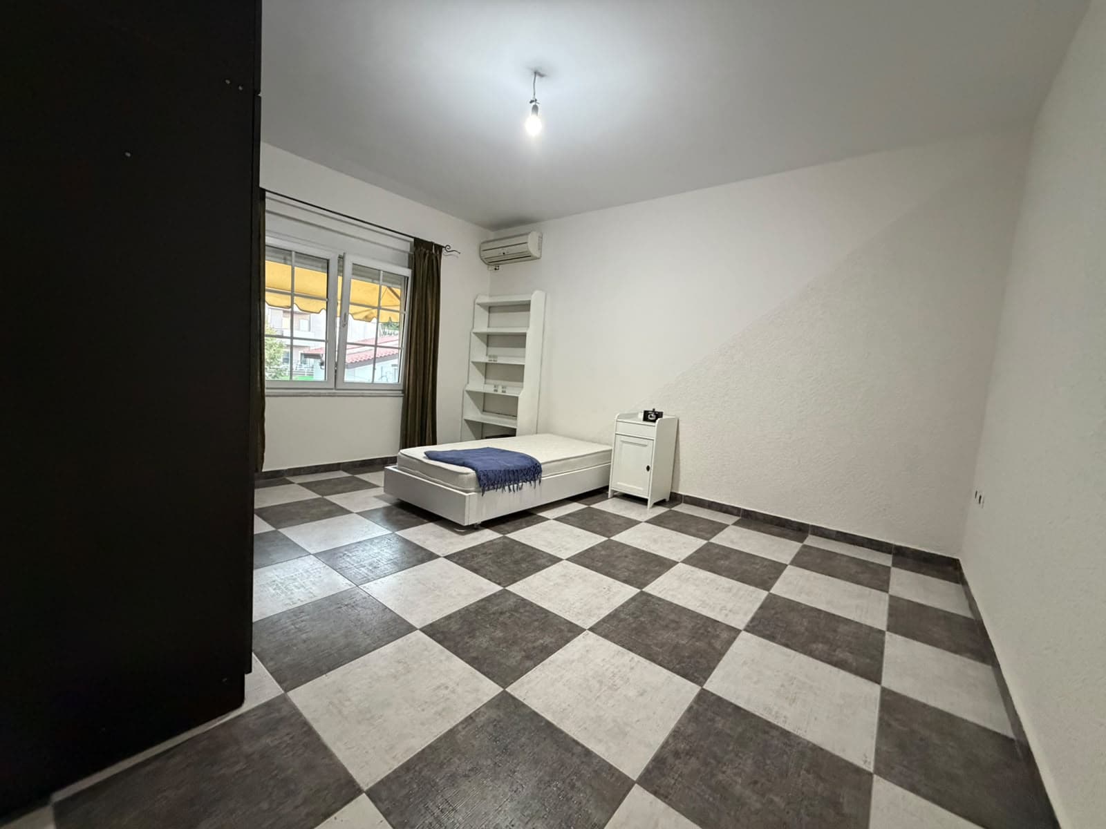 APARTAMENT 2+1 PËR SHITJE 4