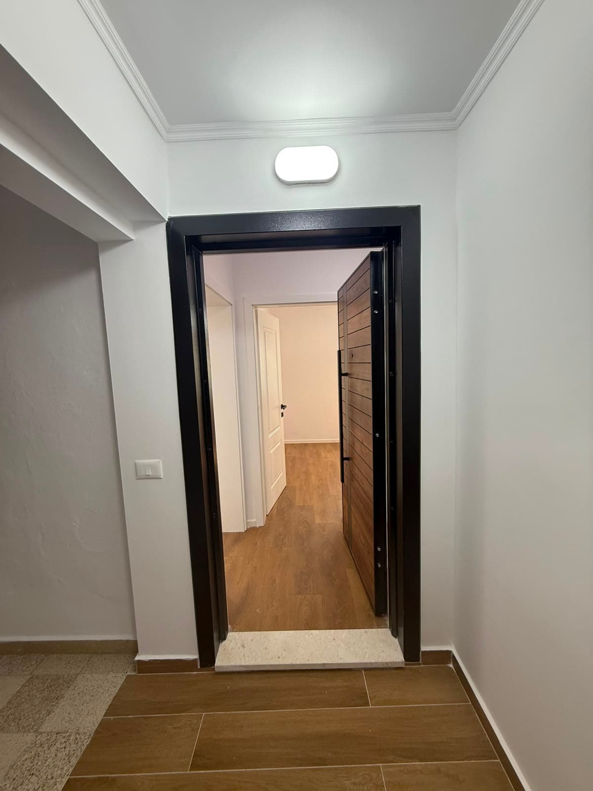 SHITET APARTAMENT 1+1 | XHAMLLIK 4