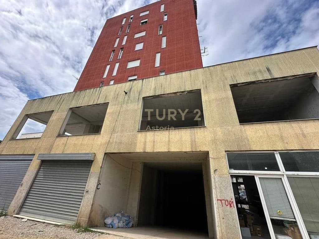 Commercial unit for sale in Yzberish – 339 m², Floor 1 2