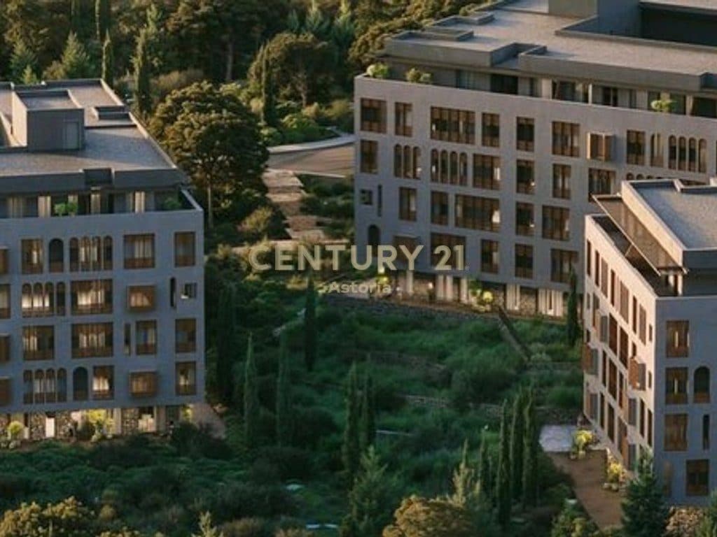 SHITET APARTAMENT 1+1 ME PAMJE NGA DETI NE DHERMI
