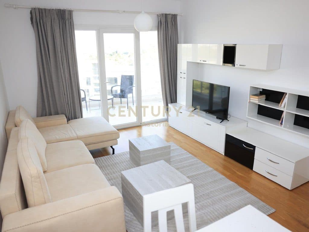 JEPET ME QIRA-APARTAMENT 2+1, KOPSHTI BOTANIK