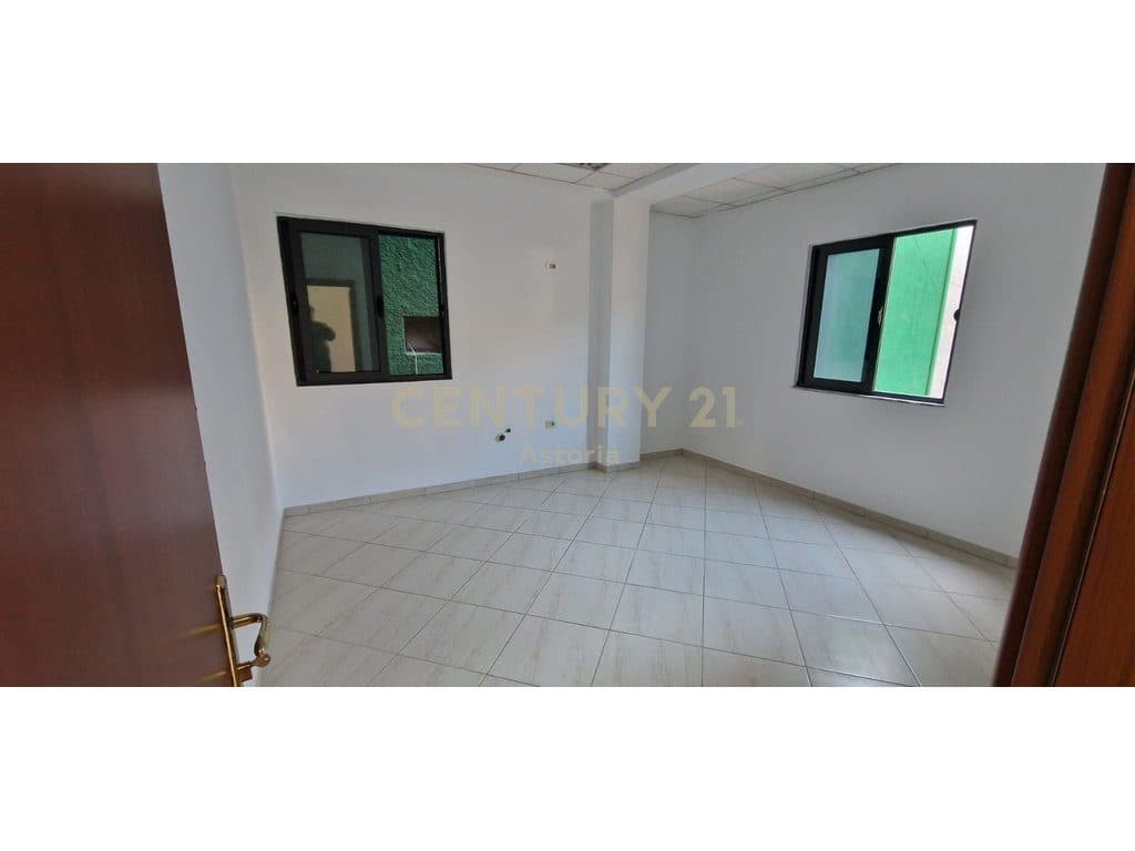 Commercial space for rent on Dritan Hoxha street 3