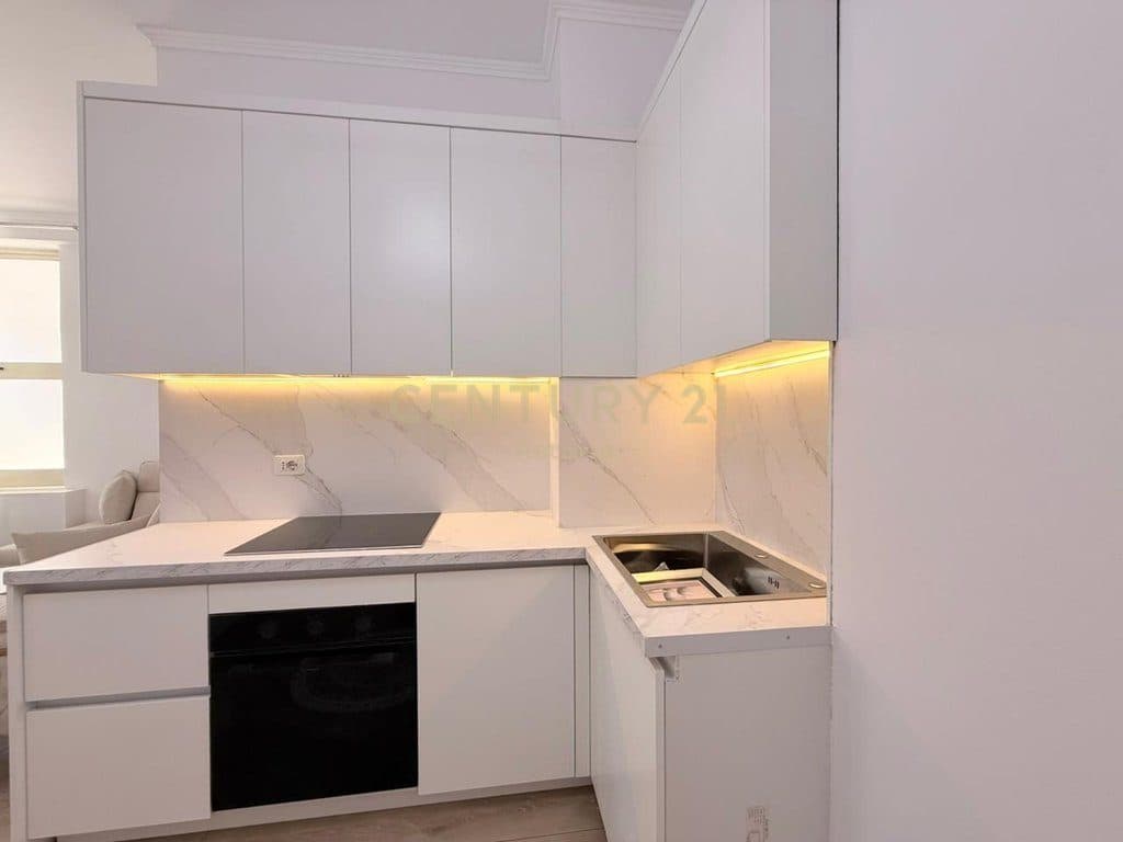 APARTAMENT 2+1 PER SHITJE TE RRETHI NE ASTIR 3