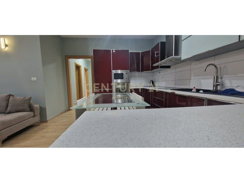 Jepet me qira apartament 2+1+2 tualete prane Ozone Electronic ne Astir! 2