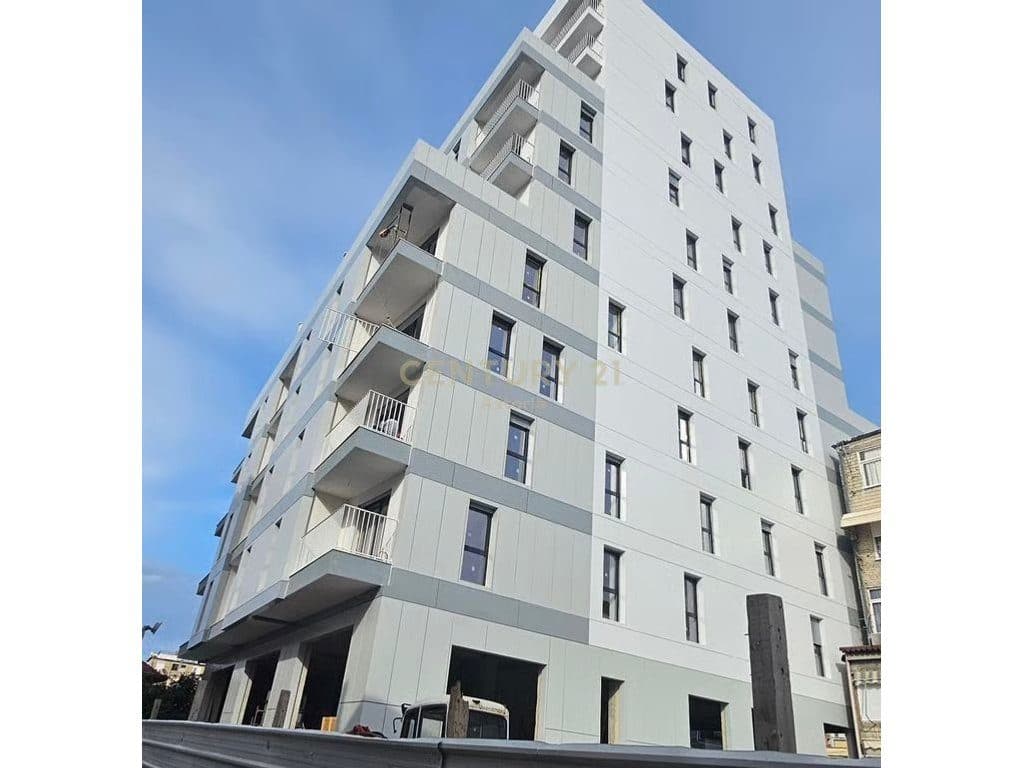 PARKING SPACE FOR SALE IN A NEW BUILDING IN XHAMLLIK. 1