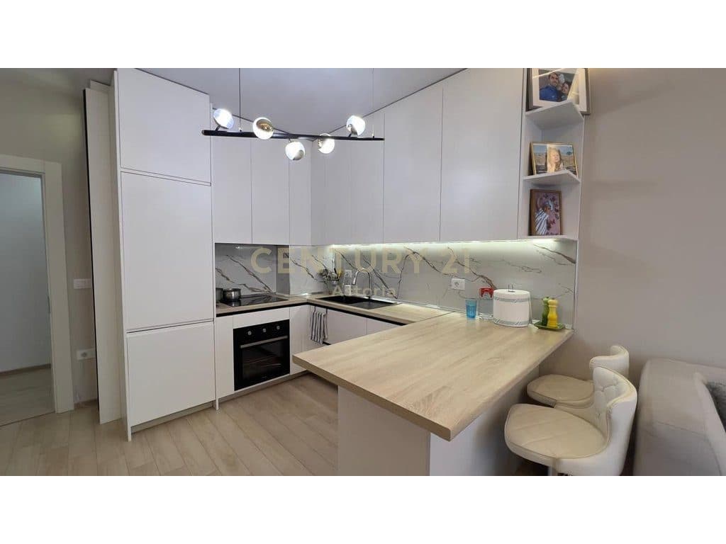 SHITET APARTAMENT 2+1 NË KAMËZ 2
